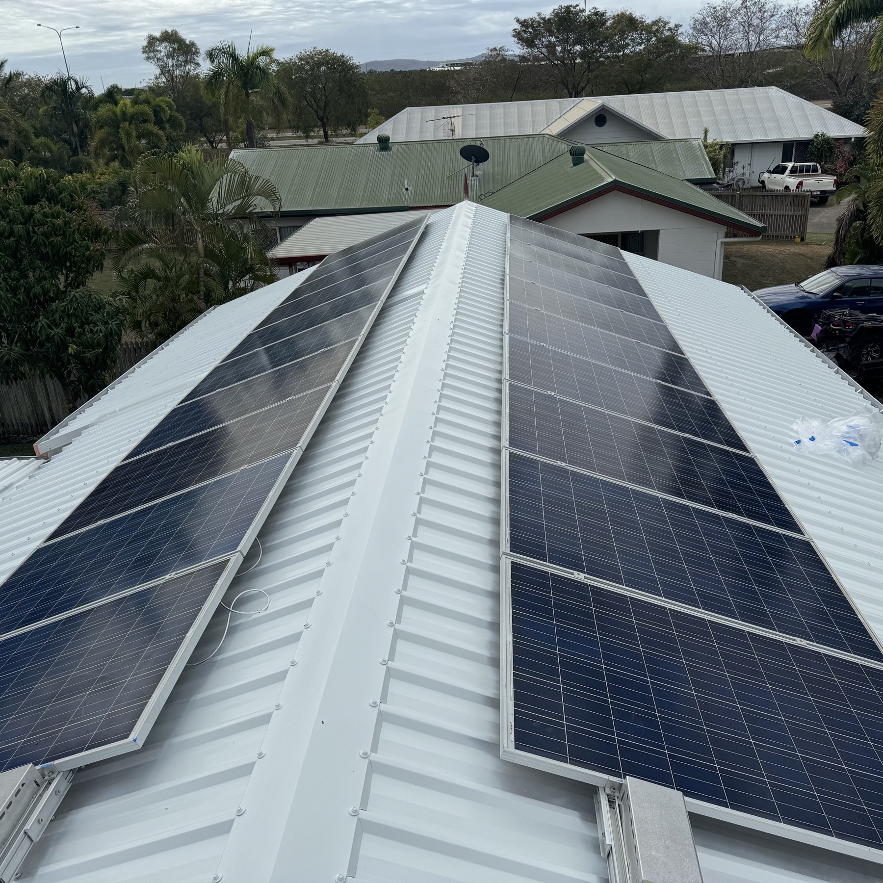 White Colorbond roof with solar array, alternate angle